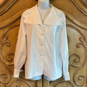 Ishyu white button down blouse